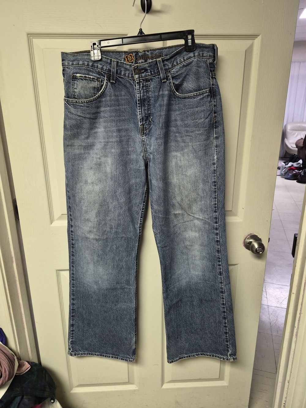 Y2k Bullhead Men’s Light Blue Straight-Leg Jeans